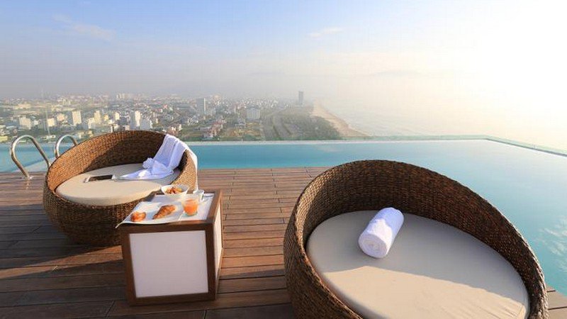 khach-san-a-la-carte-da-nang-beach-12-800x450